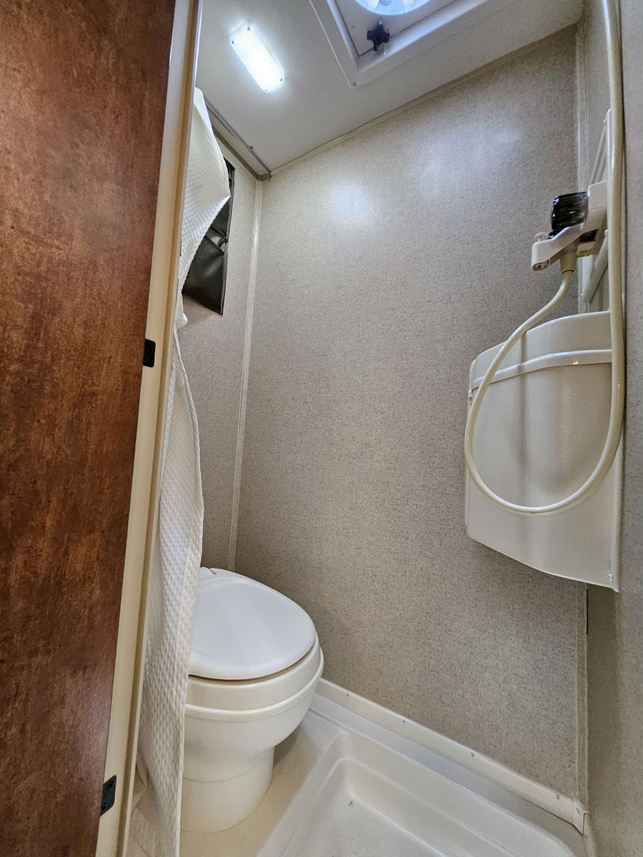 Main image 13