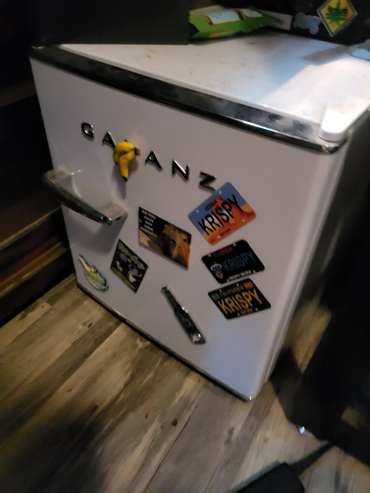 galanz mini fridge