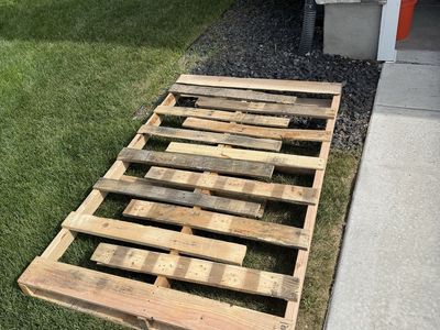 Free Wooden Pallet - Used