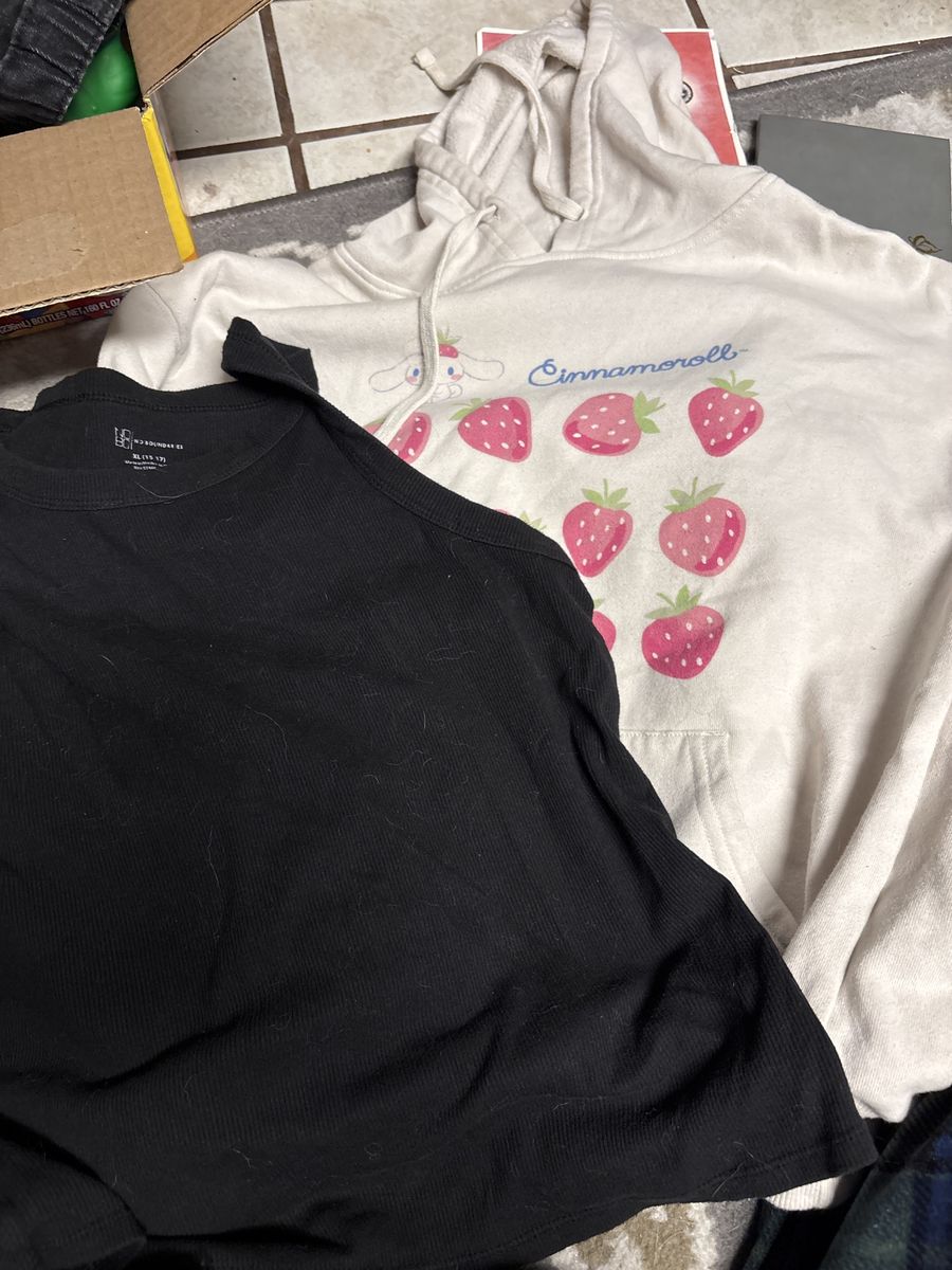 Women’s clothes