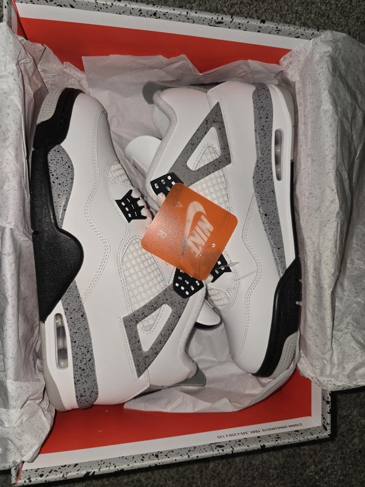 Nike Air Jordan 4 Retro White Cement Size 10 Men's