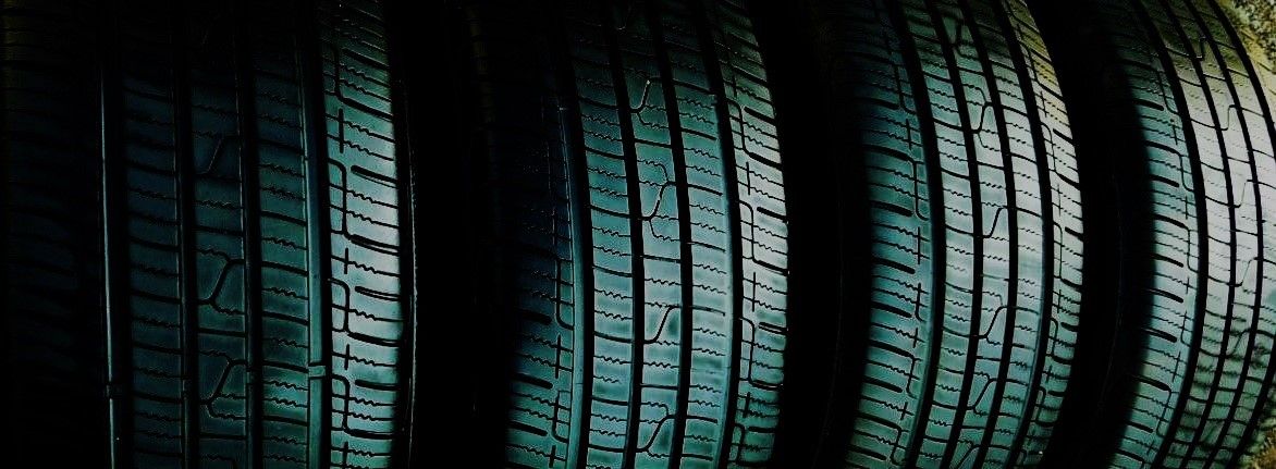 225 60R 17 Road Control