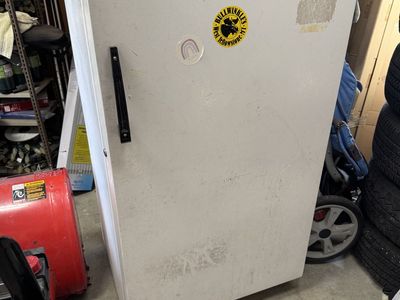 Upright Deep Freezer