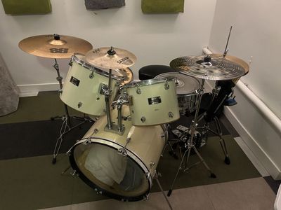 Mapex Venus Series 5-Piece Drum Set Vintage Early 90’s