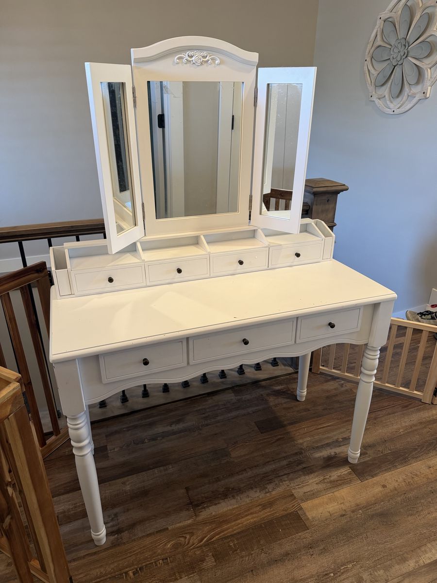 White Vanity Desk with Tri-Fold Mirror and Matching Stool