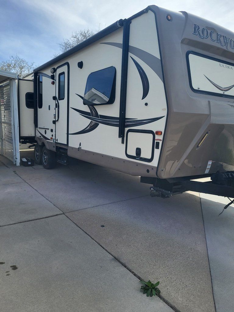 2017 Rockwood Forest River RV