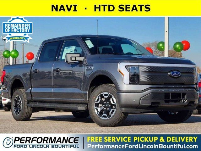 2023 Ford F-150 Lightning XLT