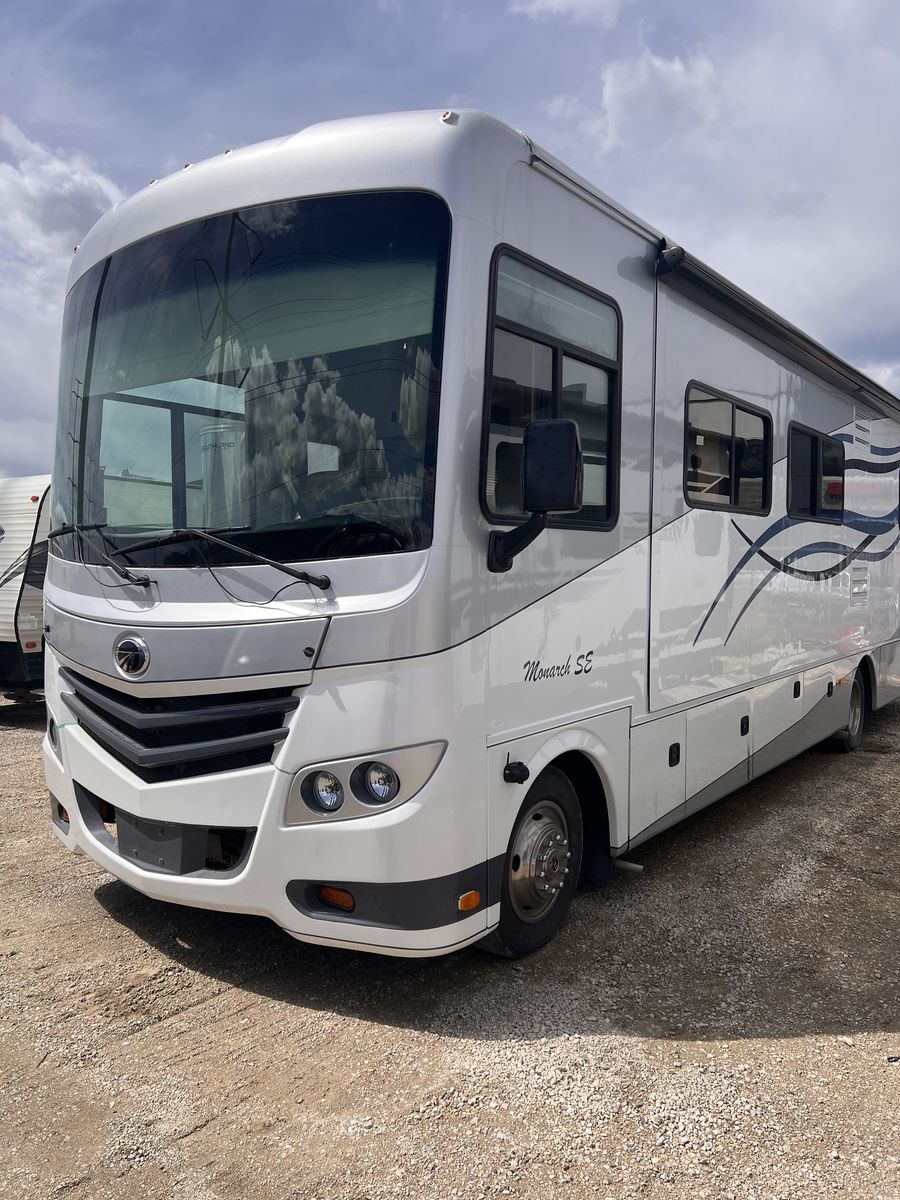 SELLING AS IS! 2013 Monaco Monarch SE 34' Dual-Slide Class A Motorhome – 14,532 Miles, Custom Remodel, New Wrap!