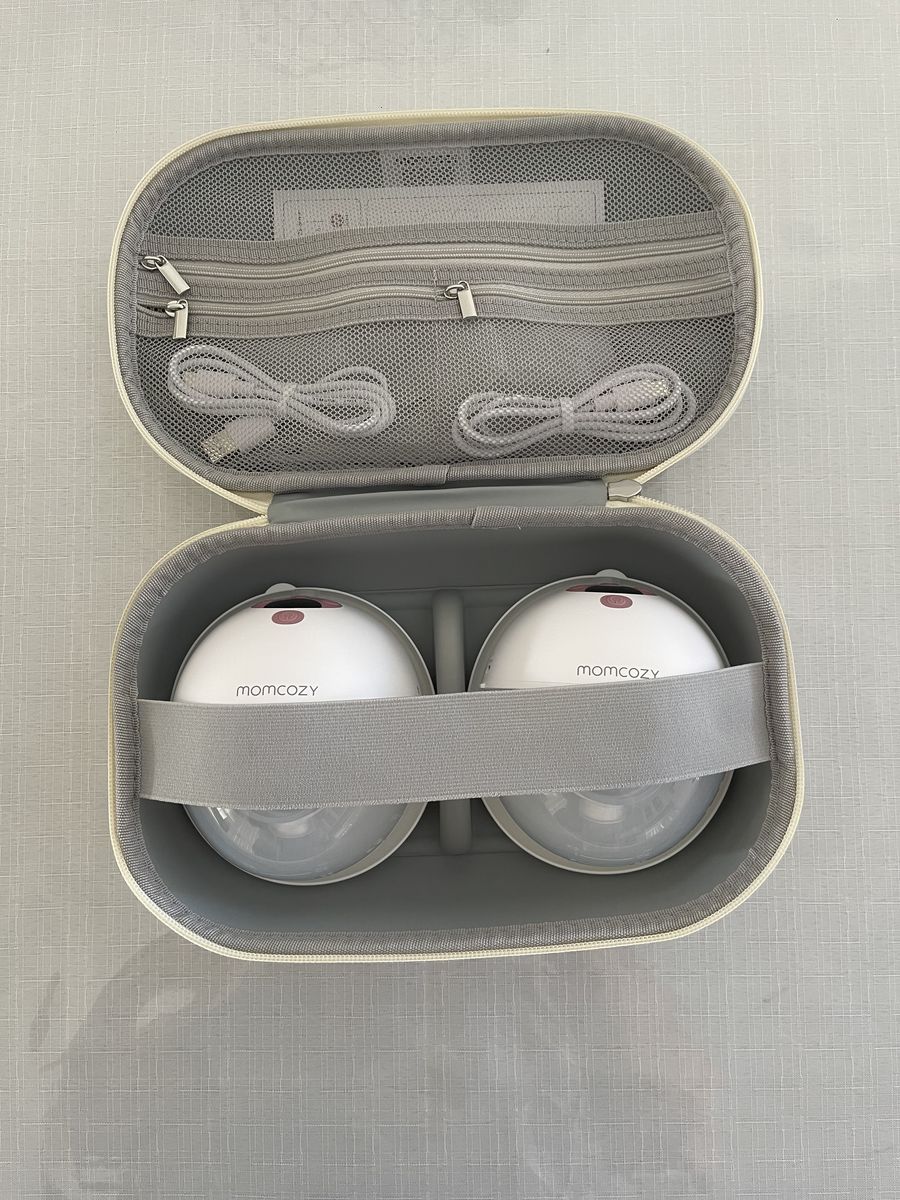 Momcozy M5 Hands-Free Wearable Breast Pump