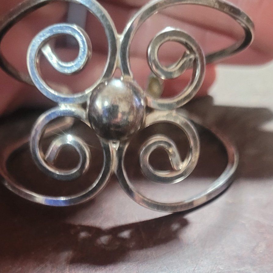 small Mexican silver scroll bracetet
