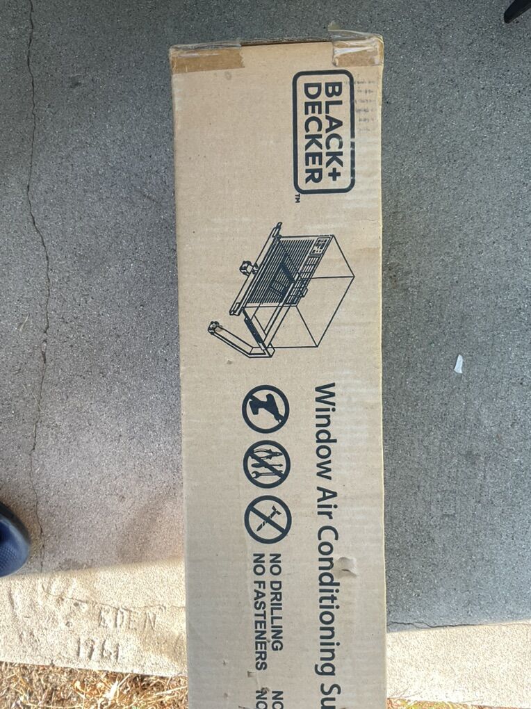 Black + Decker Window A.C. Support Bracket New.