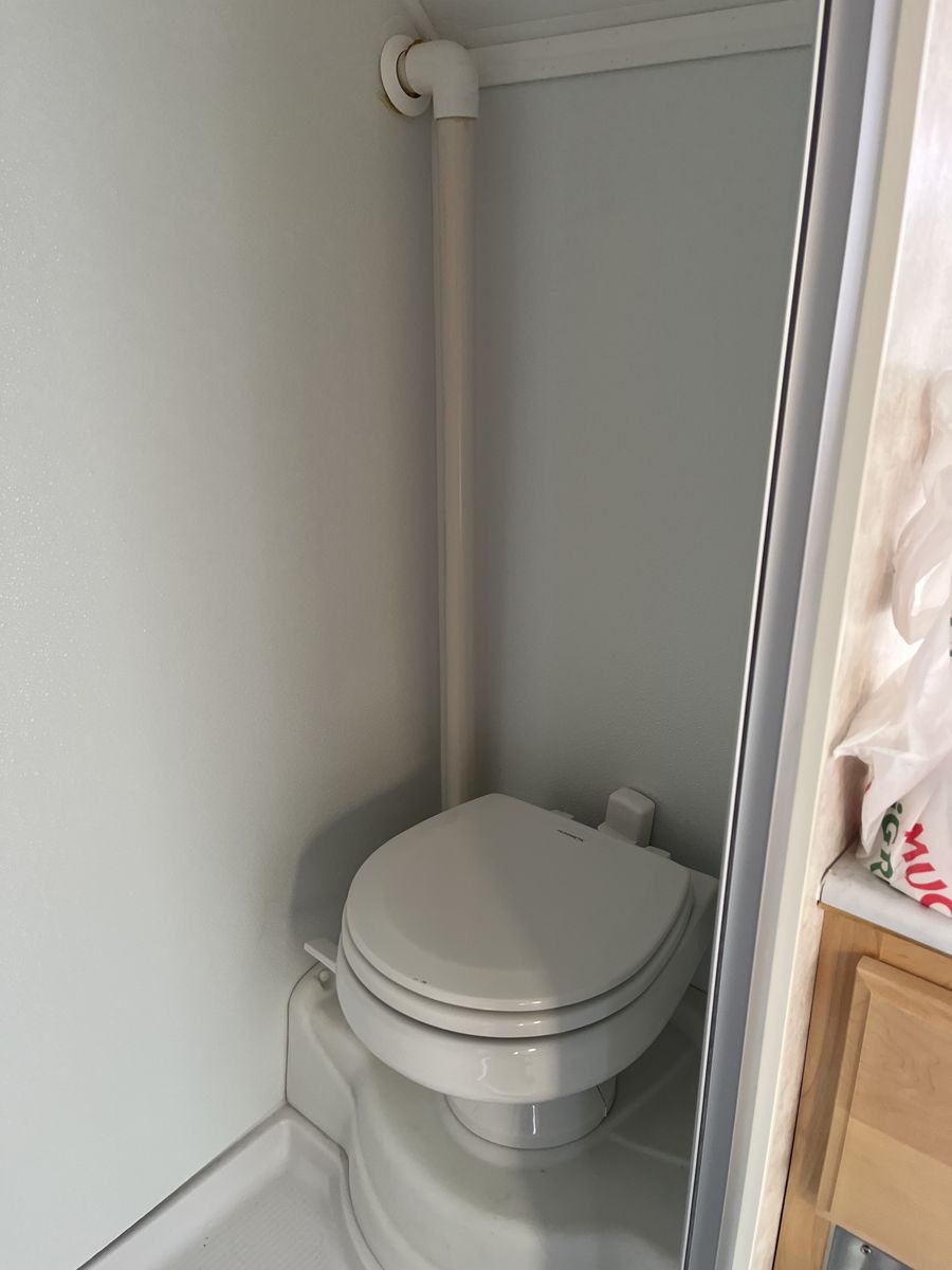 Main image 10