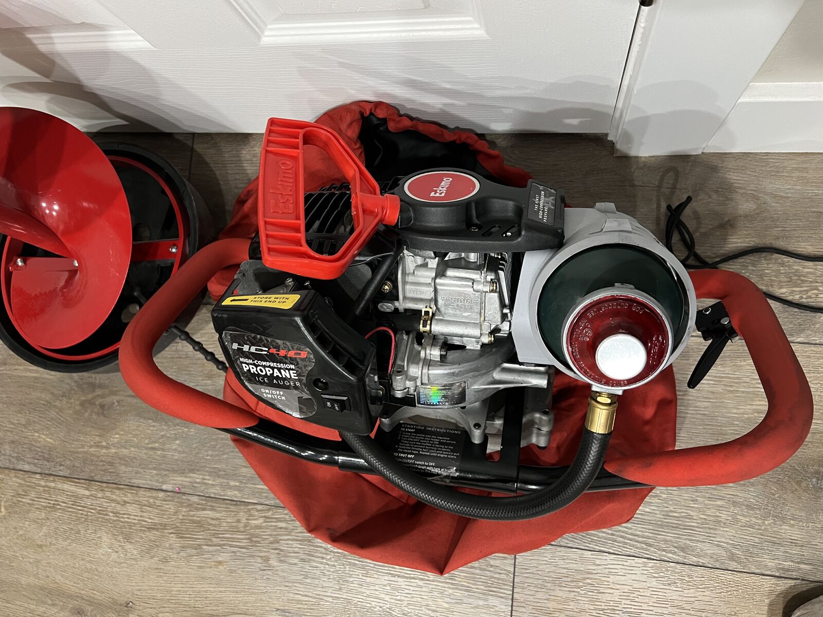 Eskimo 10" HC40 Ice Auger