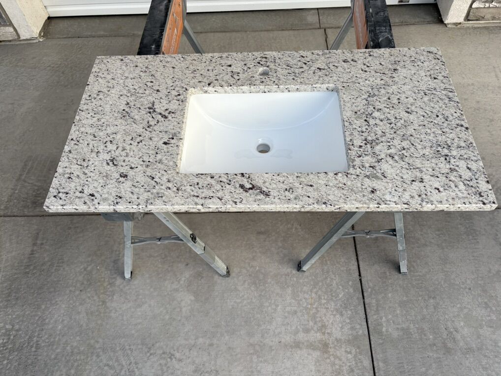 43 Granite Bathroom Countertops