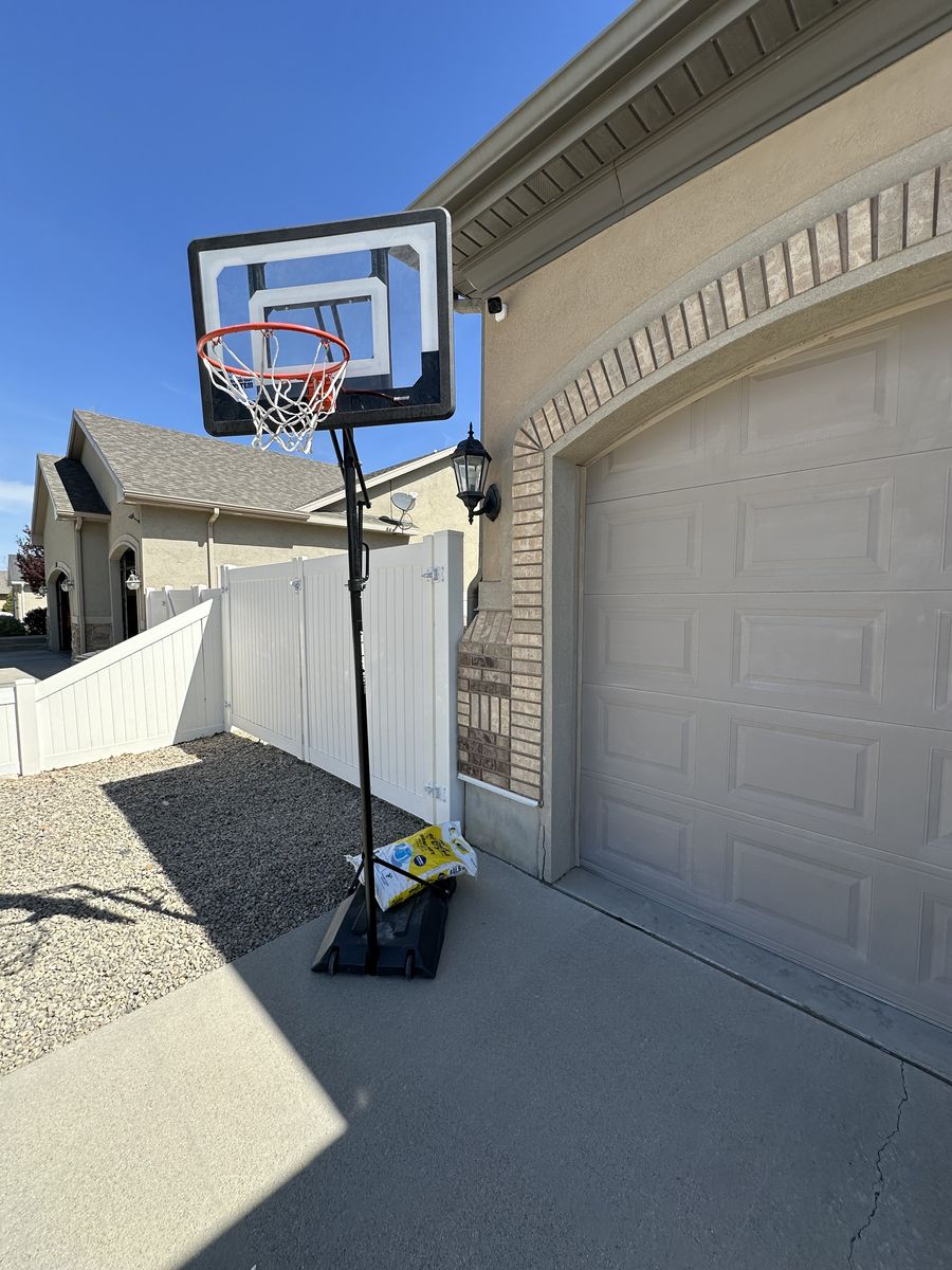 Outdoor Mini Basketball Hoop