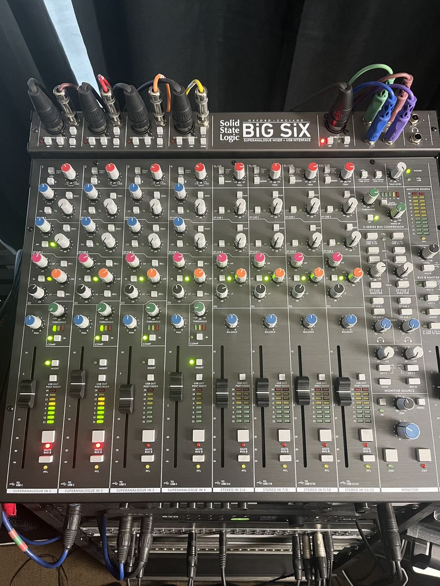 FS SSL big six SuperAnalogue 16.channel mixer/interface