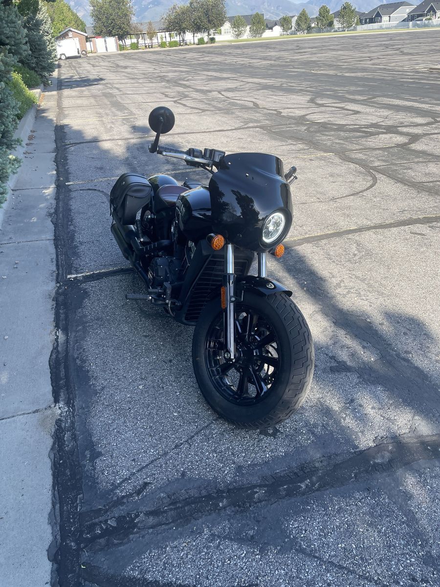 2018 Indian Scout Bobber Black