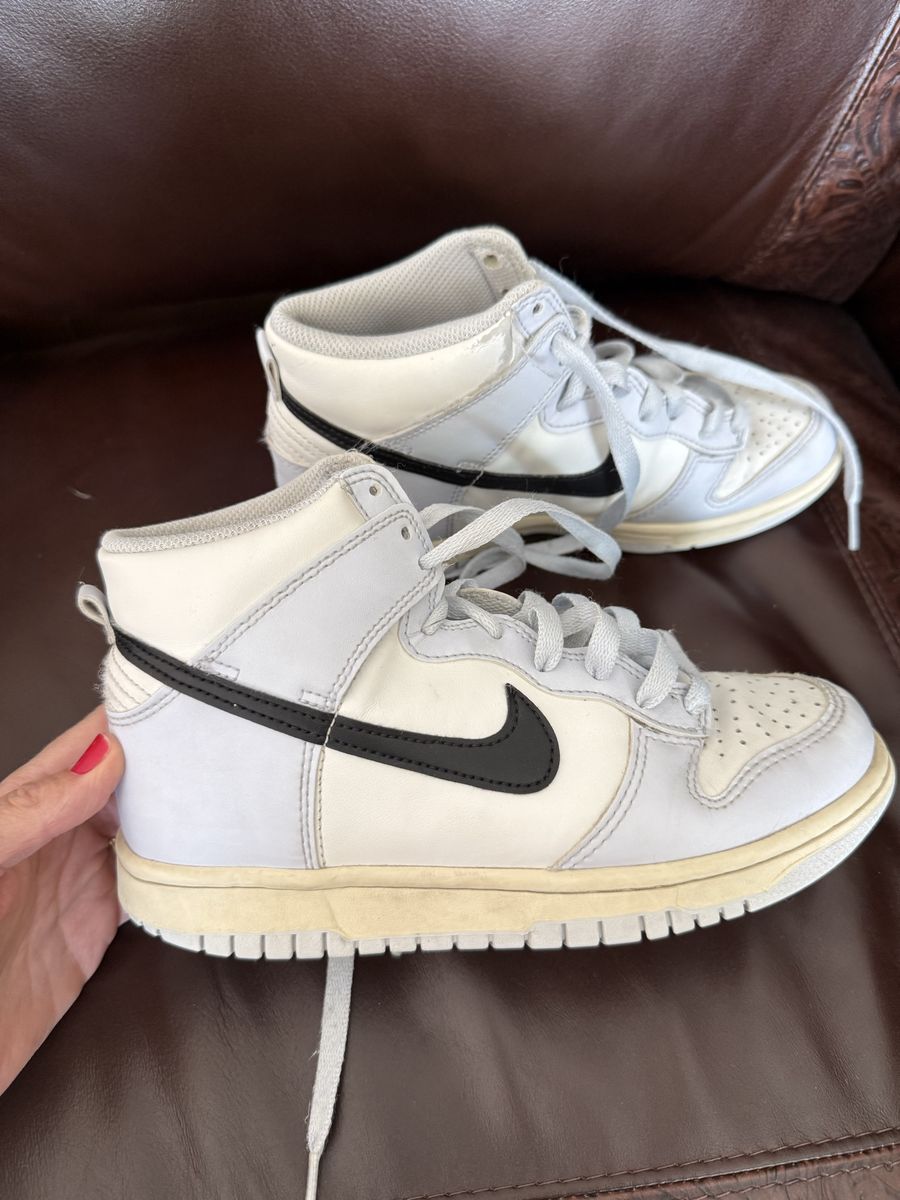Nike High Top Size Men's Size 5 Women's 6.5