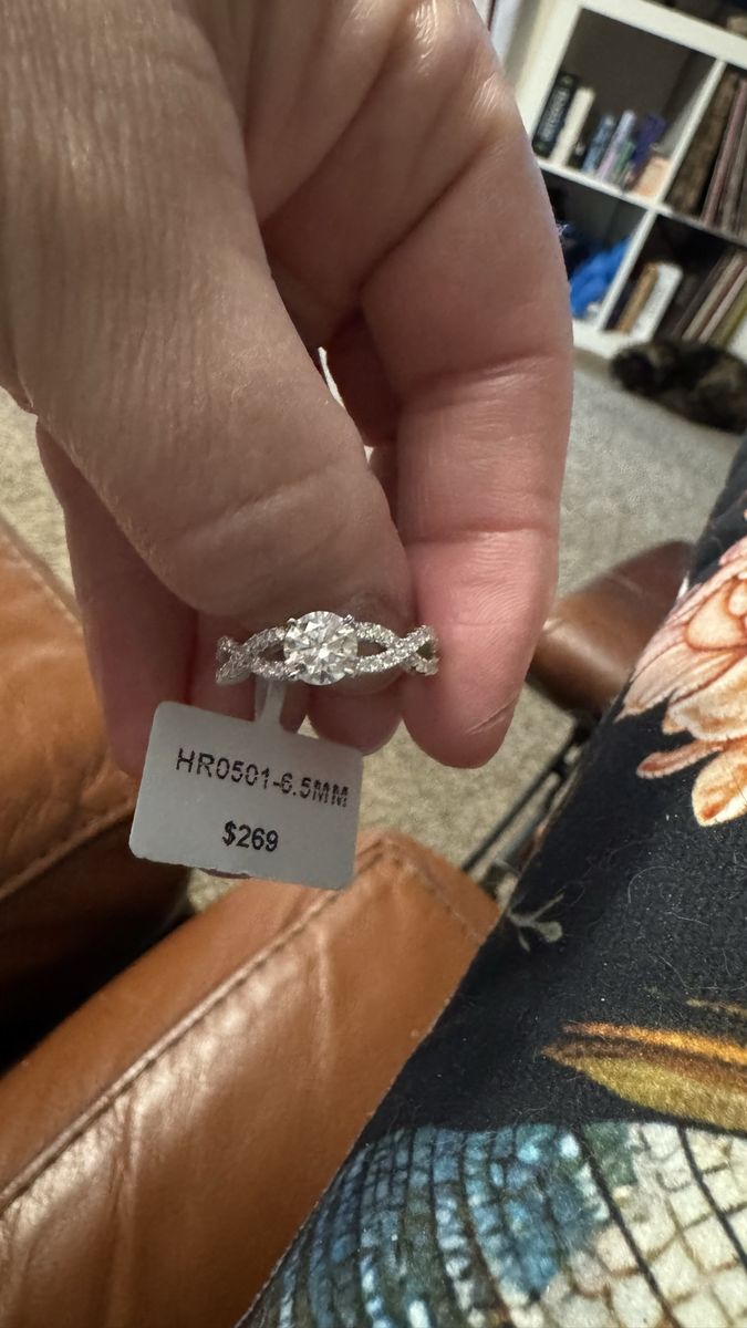 S925 Silver Moissanite Ring 1.32CT 8# HR0501-6.5MM Twisted Band