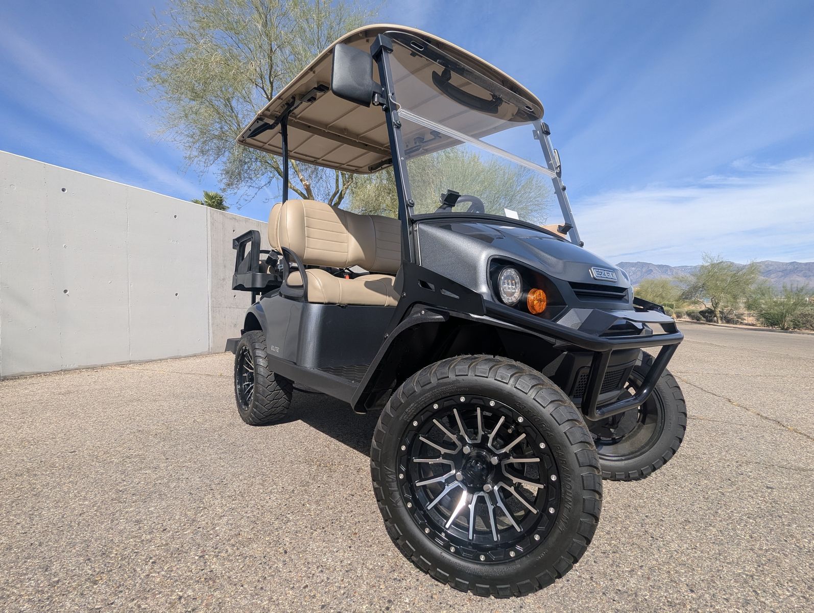 2023 EZGO Express S4 Elite