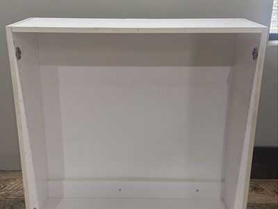 5 White Wall Cabinet - Used, Good Condition, FREE !