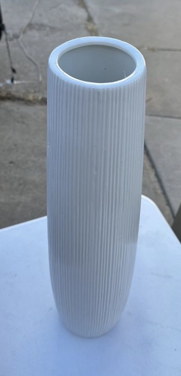 Main image 8