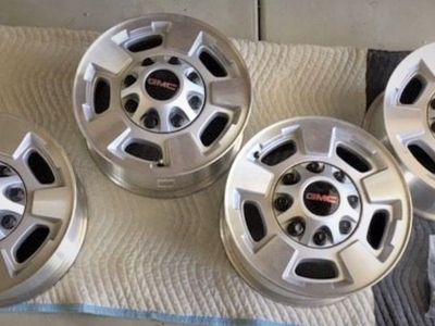 GMC 8-Lug Truck Wheels, Set of 4 with Center Caps & Lug Nuts - Silver Finish