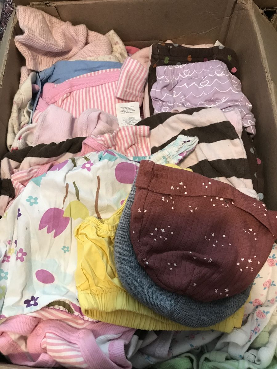 Baby girl clothes 0-3 months