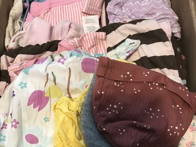 Baby girl clothes 0-3 months