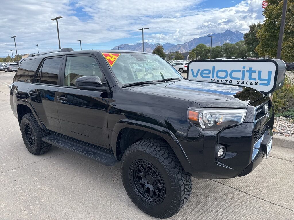 2024 Toyota 4Runner SR5