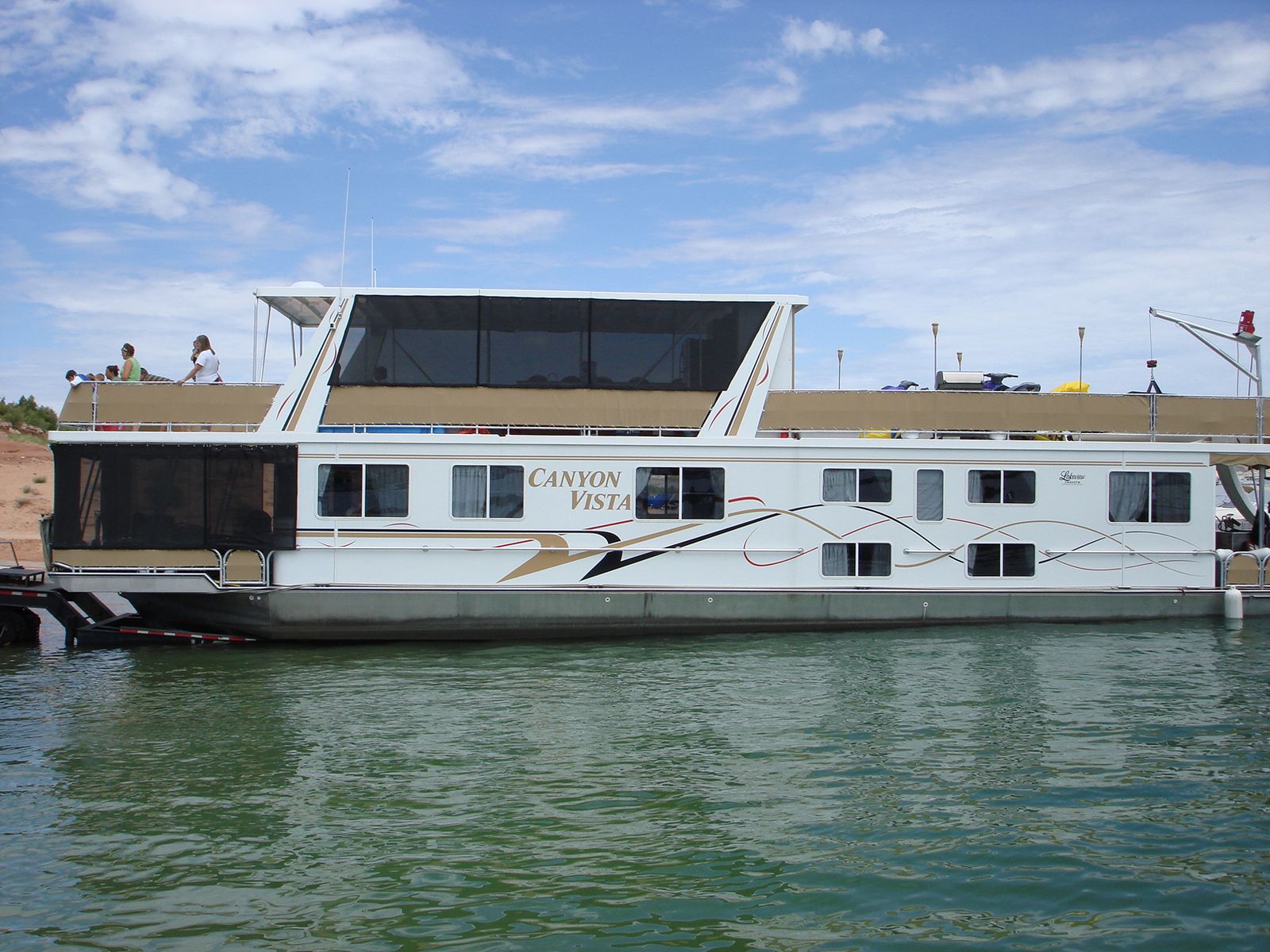 Lake Powell on Canyon Vista