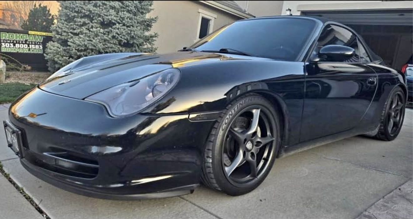 2003 Porsche 911 Carrera 4