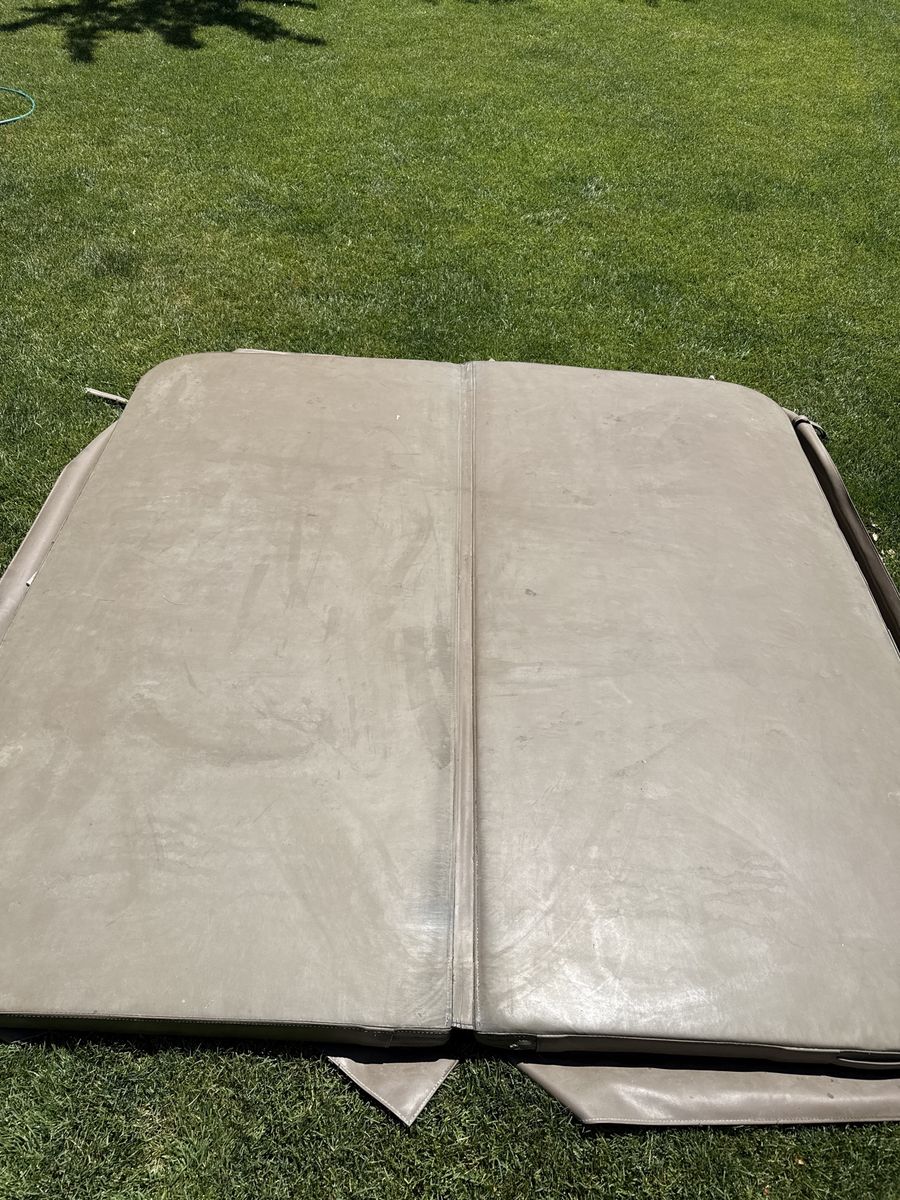 Used Hot Tub Cover - Bi-Fold, Weather-Resistant, Durable Tan Vinyl, Good Condition