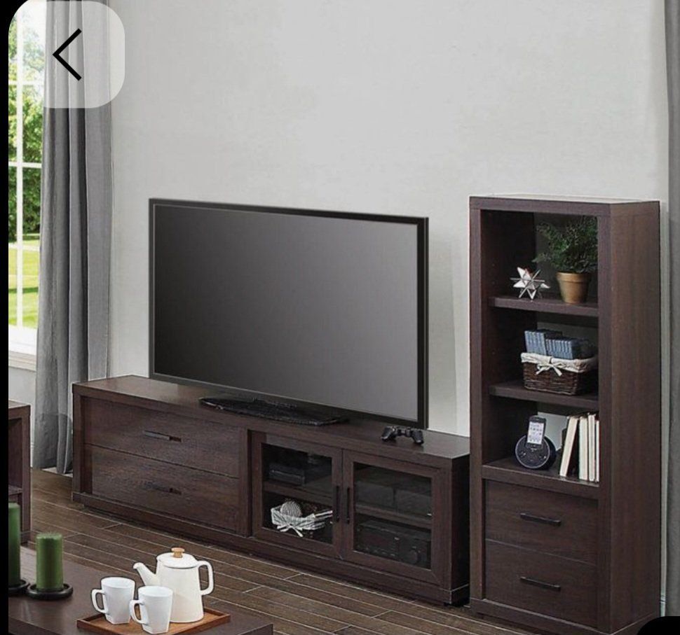 Entertainment center 86 in TV