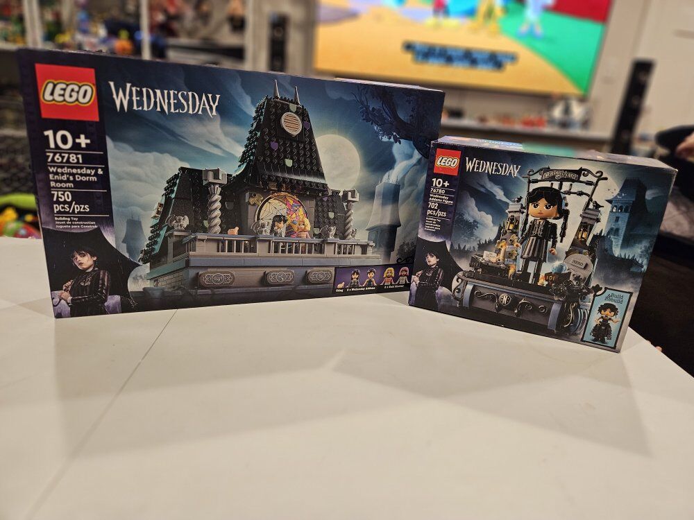 Lego wednesday adams bundle