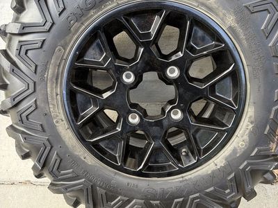 Maxxis Bighorn 2.0 28x11.00R14 Tire on Black Alloy UTV Wheel