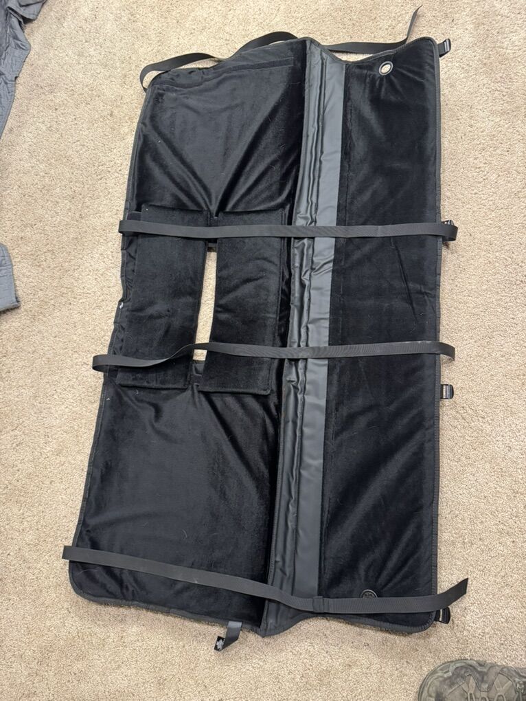 Fox Mid Size Truck Bike Tailgate Protector