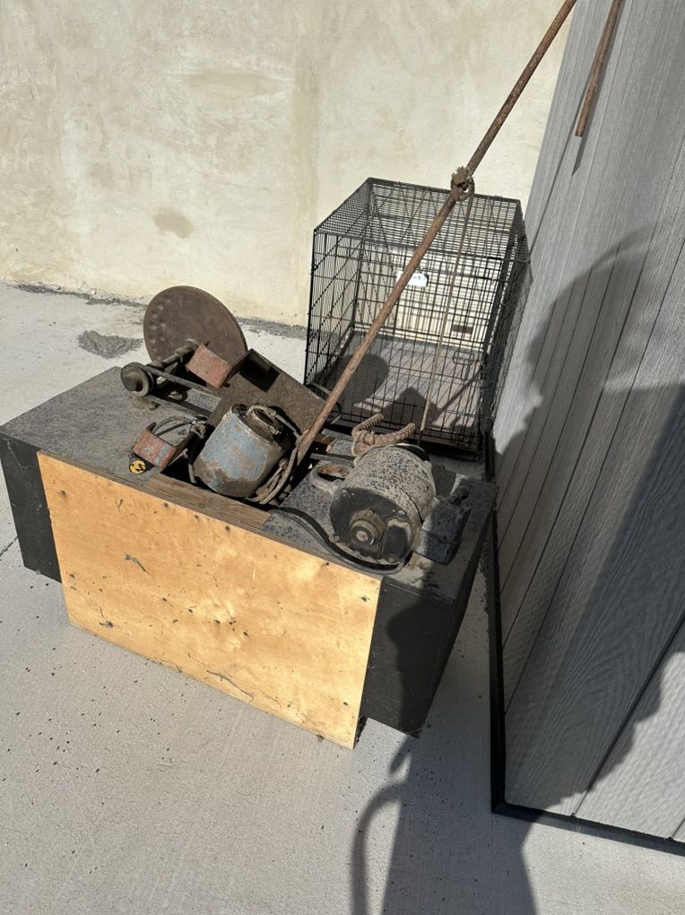 Vintage Shearing Machine With Sharpening Wheel