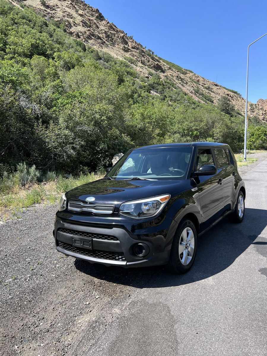 2019 Kia Soul Base