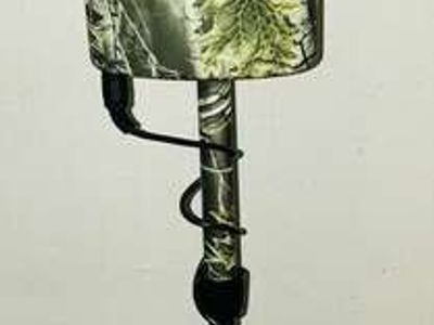 Bounty Hunter Camo Land Star Metal Detector New Never Used