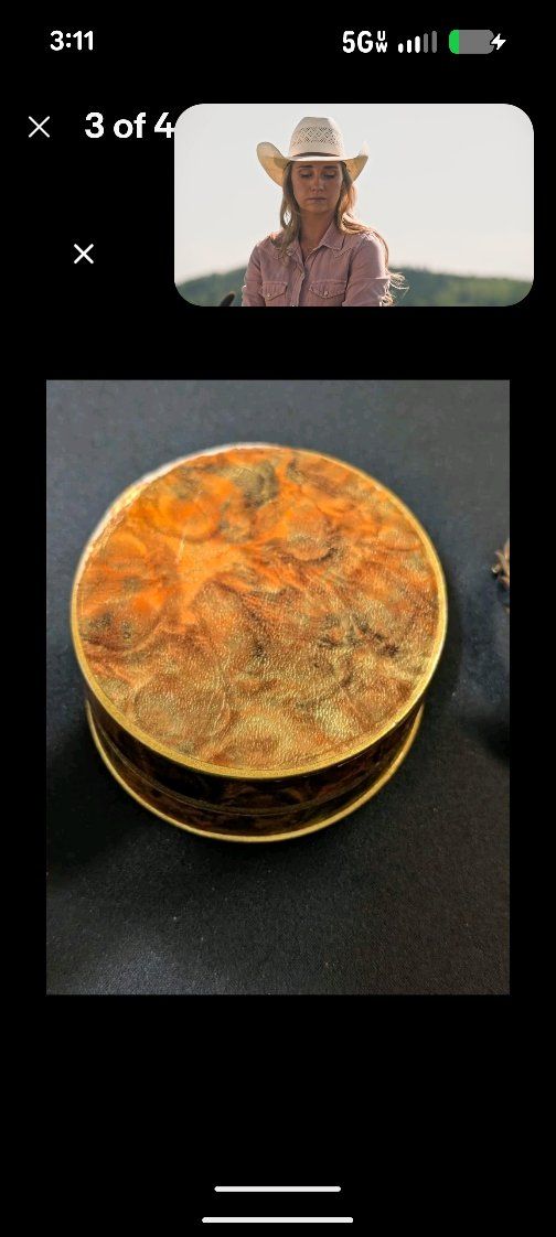 Main image 3