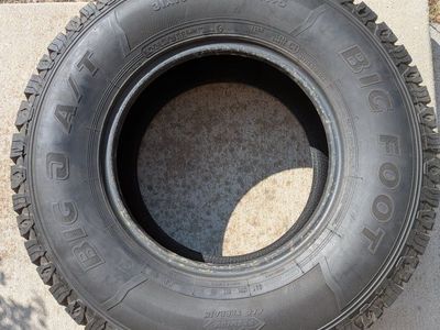 Set of 2 Big O Big Foot A/T All Terrain Tires 31x10.50R15LT M+S