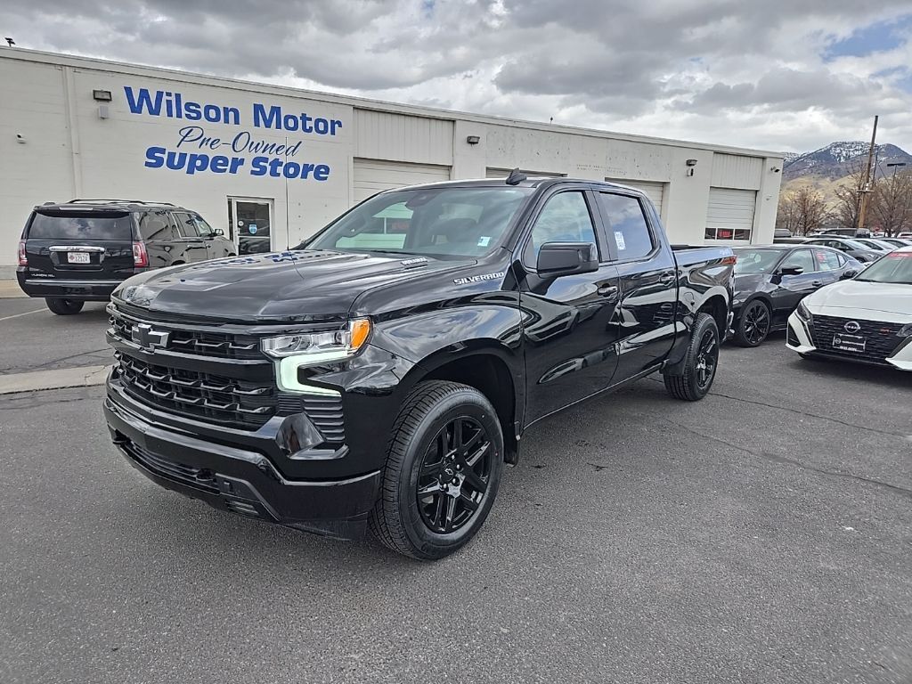 2024 Chevrolet Silverado 1500 RST