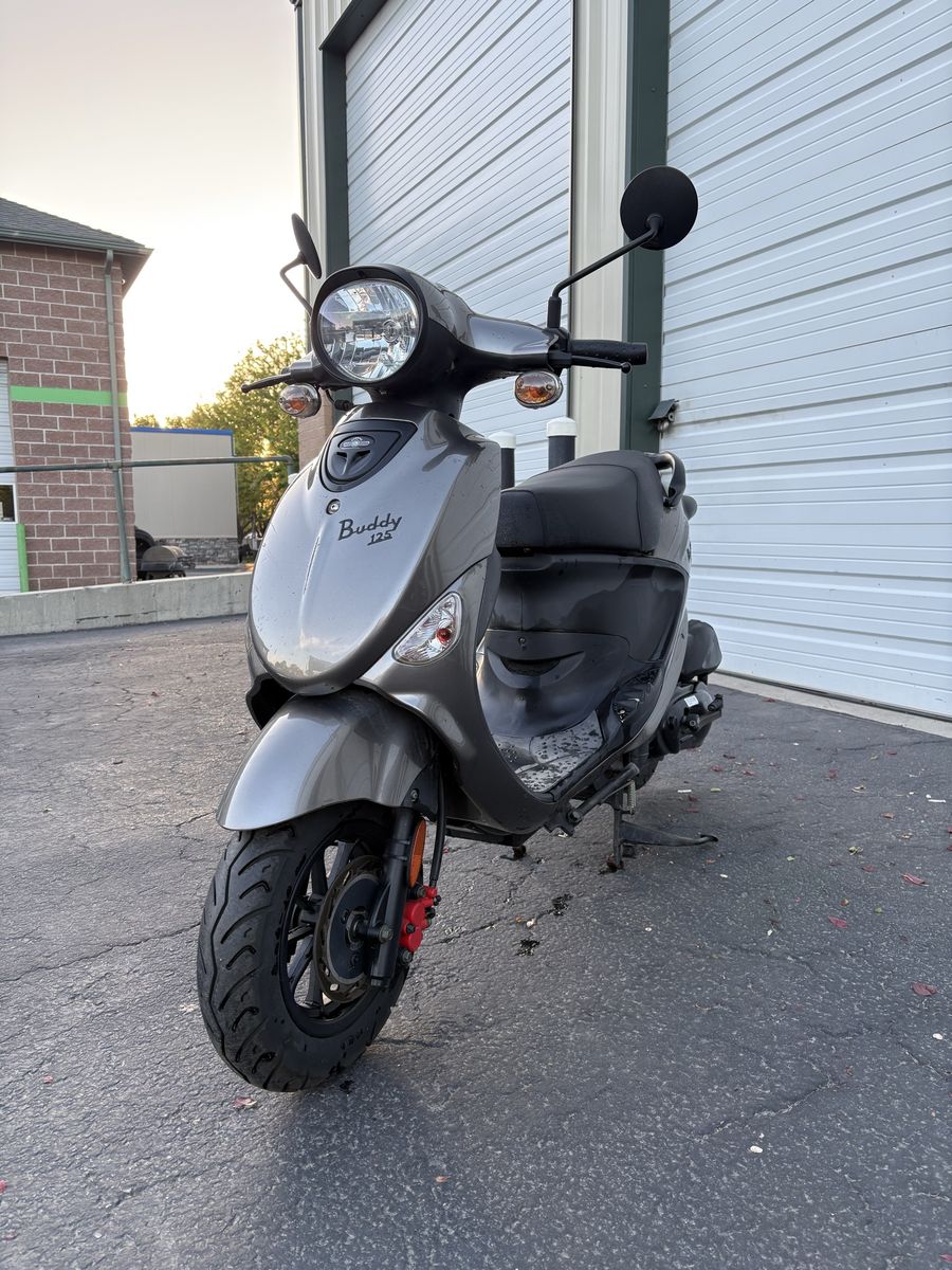 Genuine Scooter, Buddy 125