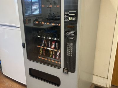 Vending Machine with Coin & Bill Acceptor - Great for Businesses!