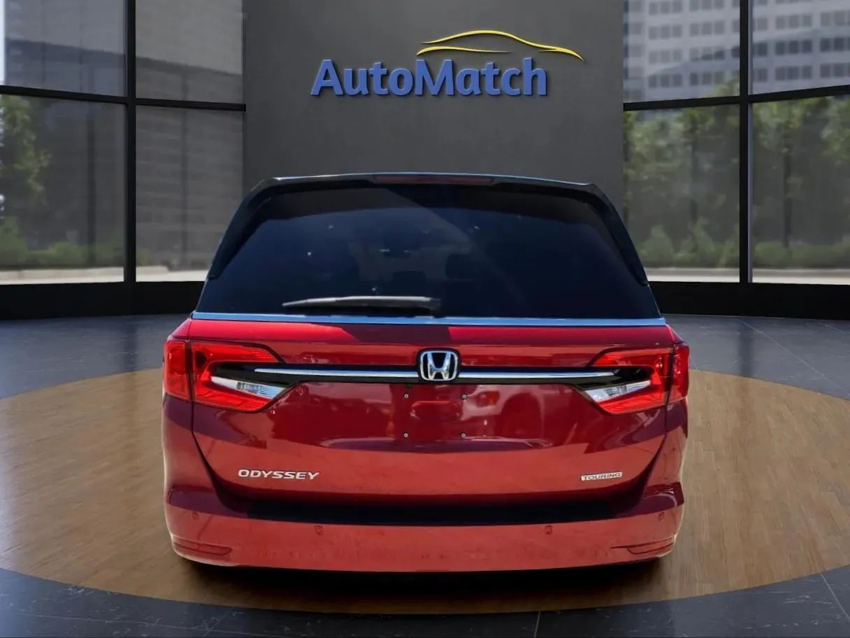 Main image 7
