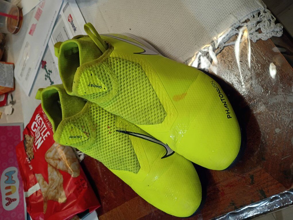 3y kids indoor soccer shoes