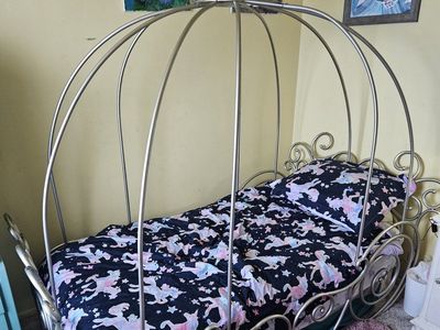 princess bed