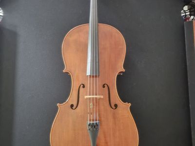 West Coast Strings Rosalia C‑9 (4/4) – Excellent Condition – $2,250