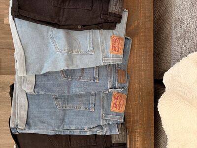 Levis jean shorts